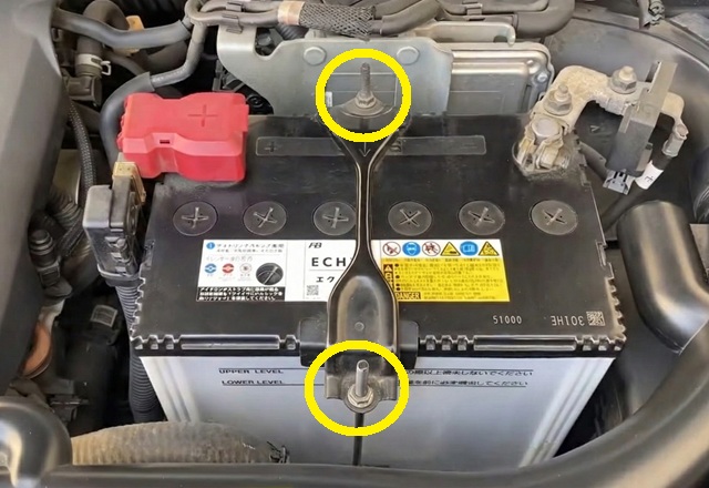 T31系 エクストレイル バッテリーステー外し方