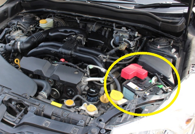 SJ系フォレスター　バッテリー　場所１