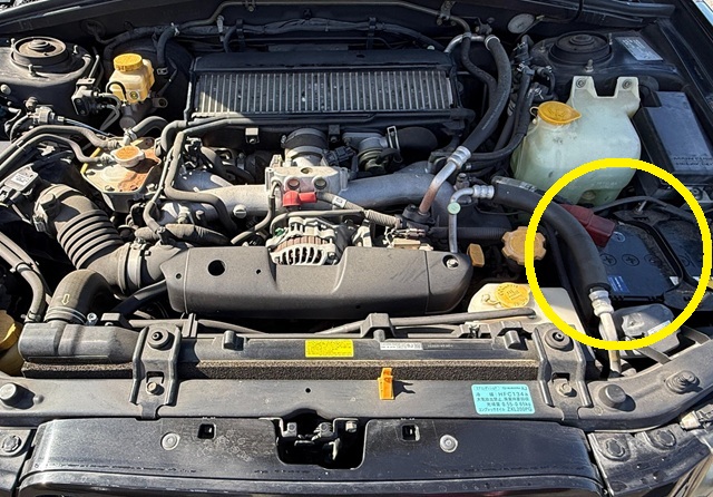 SF系フォレスター　バッテリー　場所