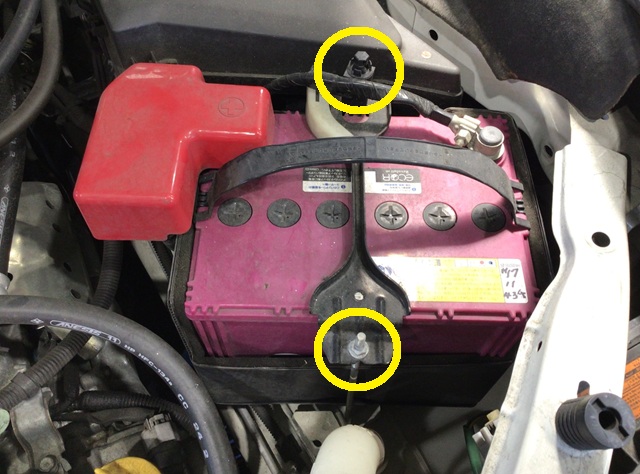 SJ系フォレスター　バッテリーステー外し方