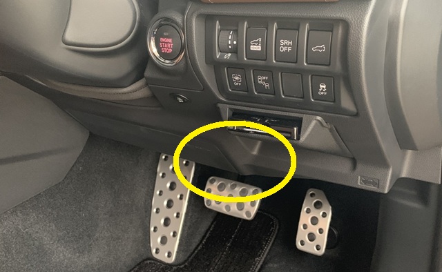 SK系フォレスター　OBD端子　場所