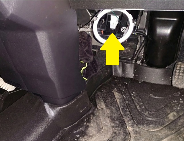 700系アトレー OBD端子 取り付け場所