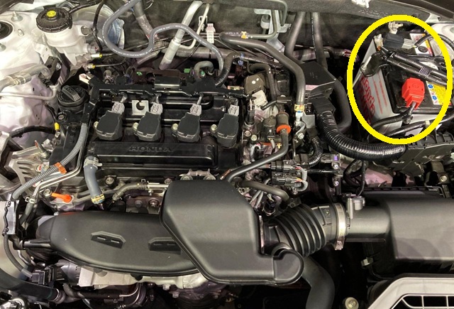 ZR-V ガソリン車　バッテリー搭載場所