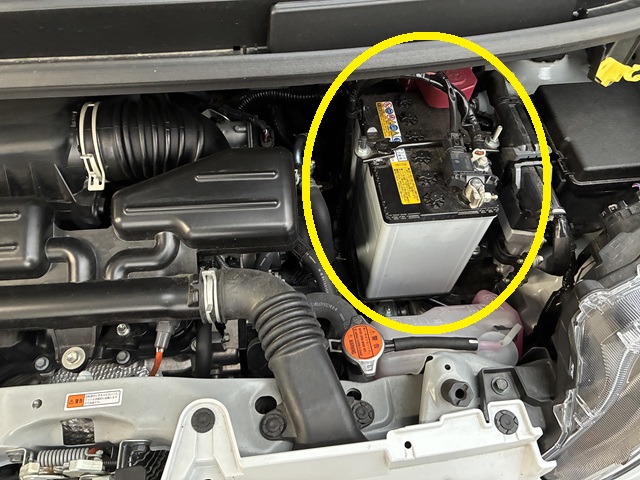 LA850S バッテリー搭載場所
